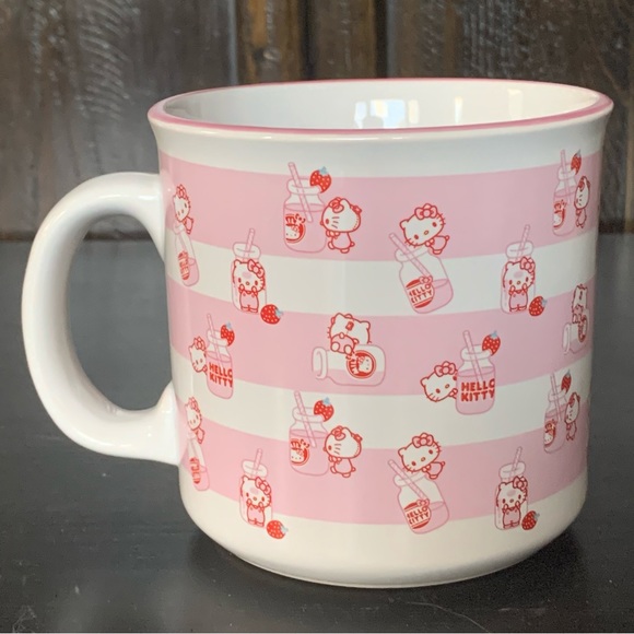 Hello Kitty Strawberry Milk Ceramic Mug - Picture 5 of 8